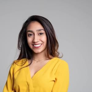 Meet your Posher, Alexandra